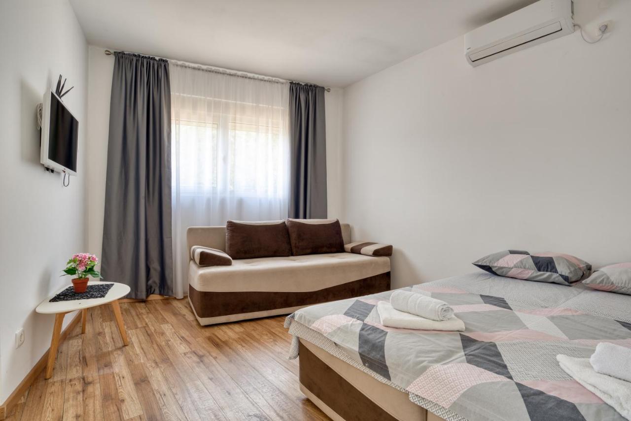 Apartmani Cukic Rafailovici Budva Exterior foto