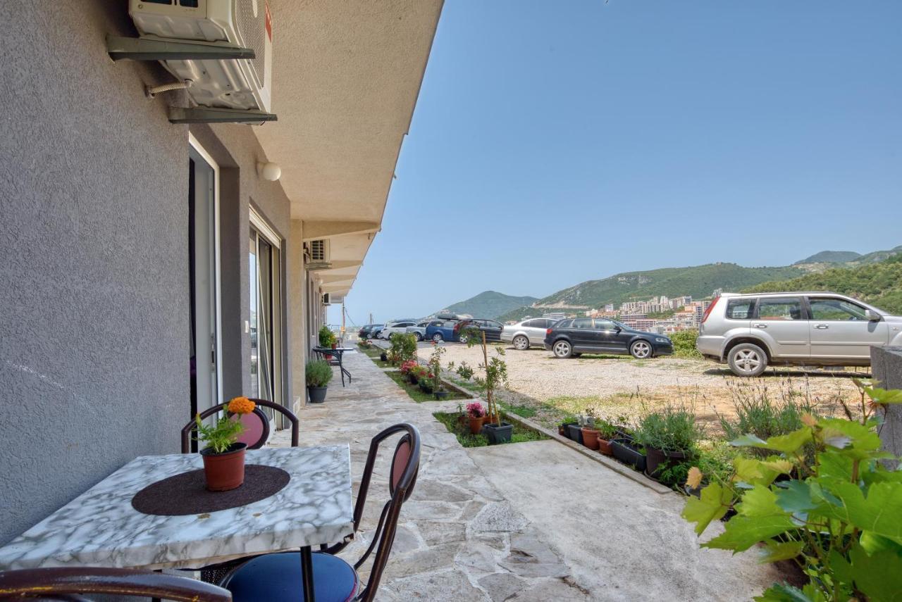 Apartmani Cukic Rafailovici Budva Exterior foto